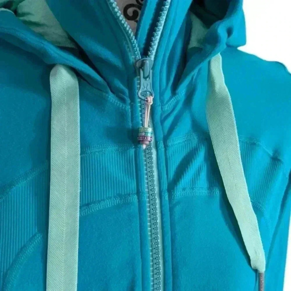 Lululemon Stride Jacket II Oasis River Rock Blue Released 2010 Women's size 4 - Picture 9 of 16